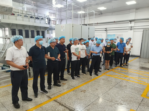 廊坊市工業(yè)和信息化局組織企業(yè)家到東綸公司 開展精益管理現(xiàn)場觀摩會(huì)
